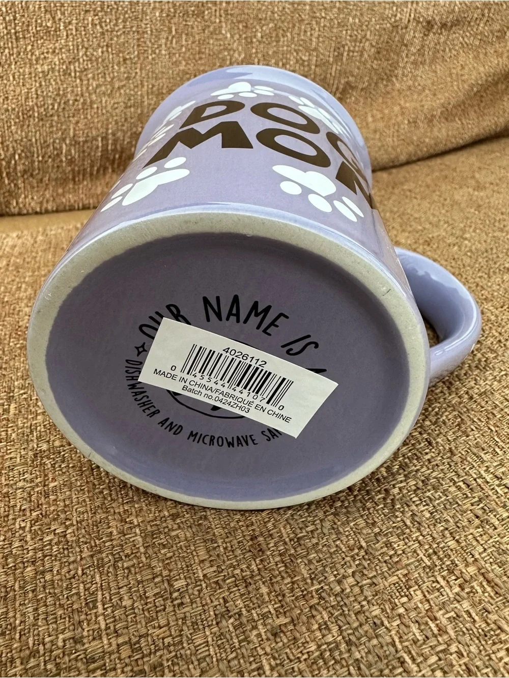 *NWT* Dog Mom Ceramic Mug - Lavender with White Paw Print